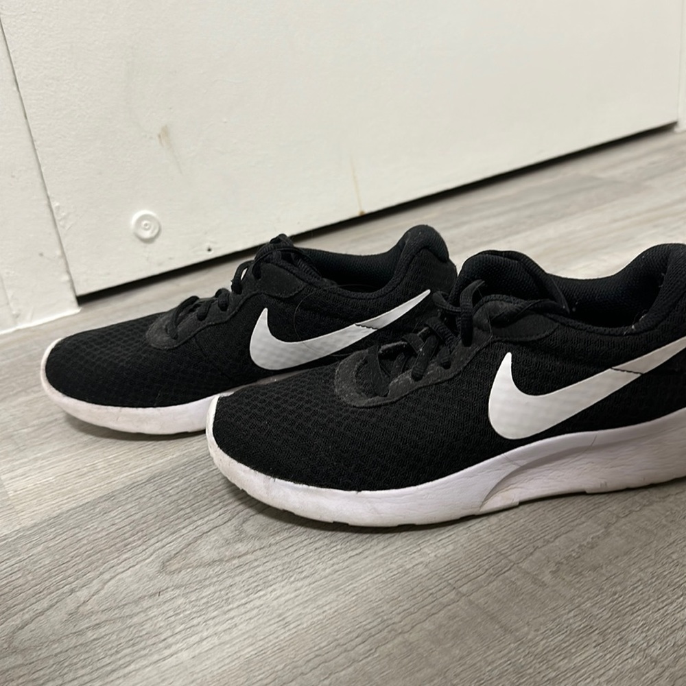 Nike Black Shoes